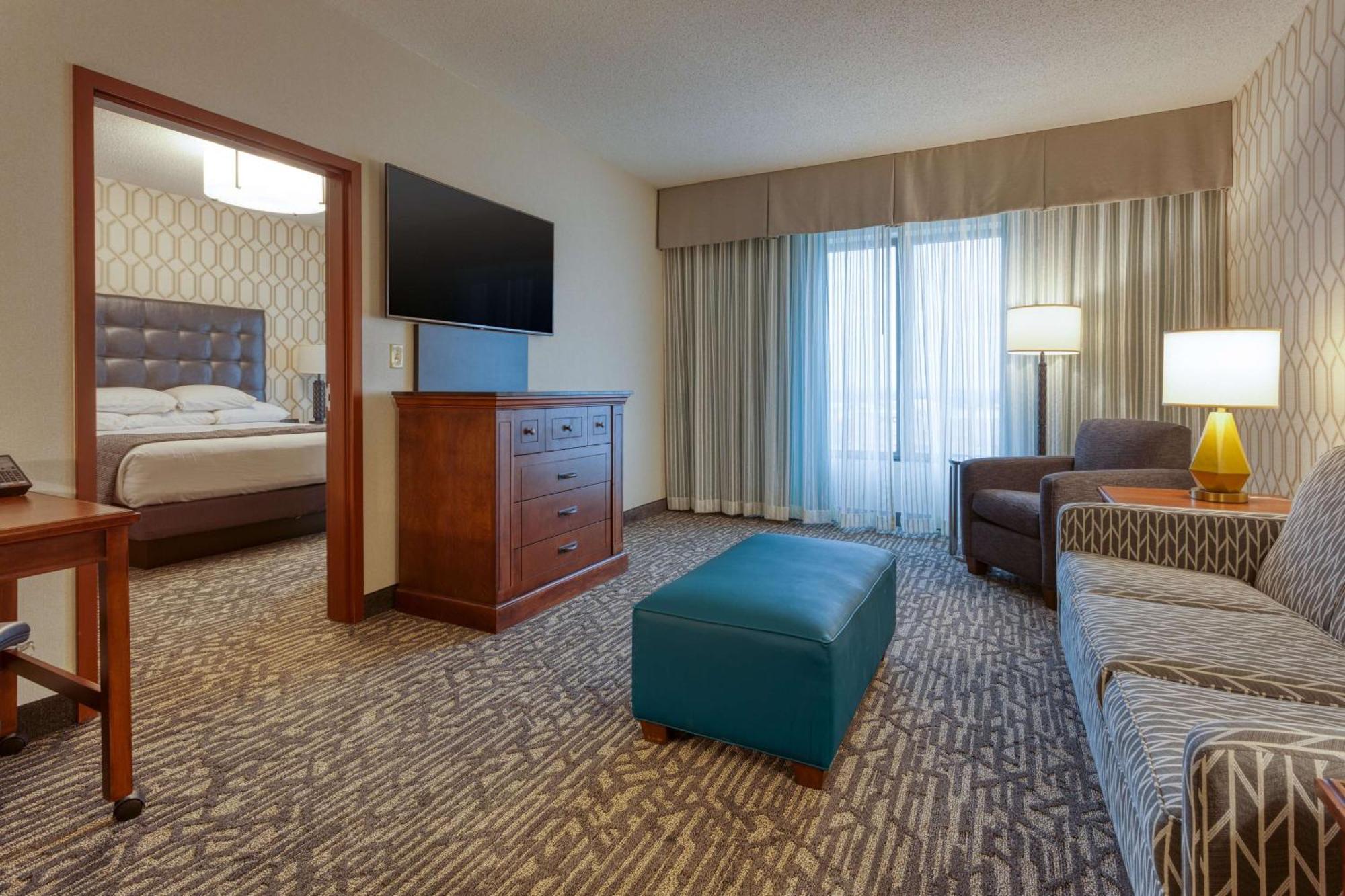 Drury Plaza Hotel St. Louis Chesterfield Exterior foto